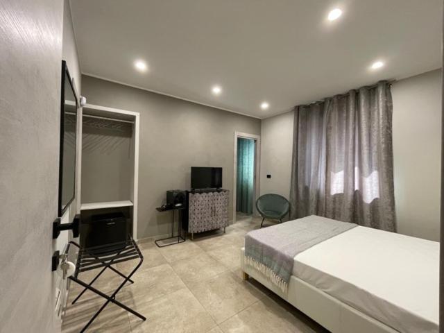 Opuntia Rooms Милаццо Экстерьер фото