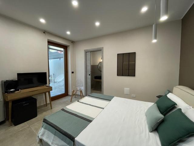Opuntia Rooms Милаццо Экстерьер фото